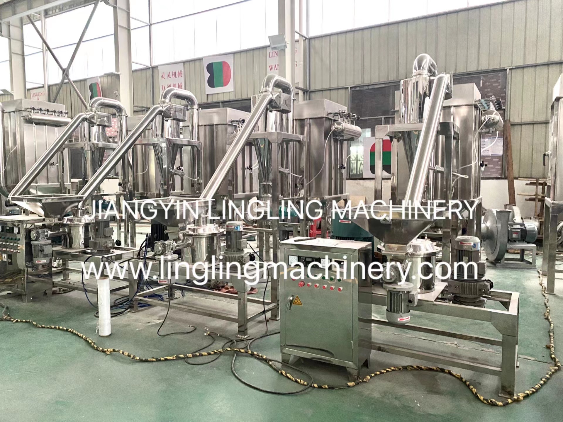 Herbal Grinding Machine